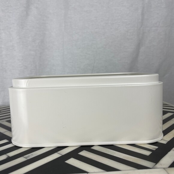 Creamy White Rounded Rectangle Storage Tin Box - Picture 5 of 8